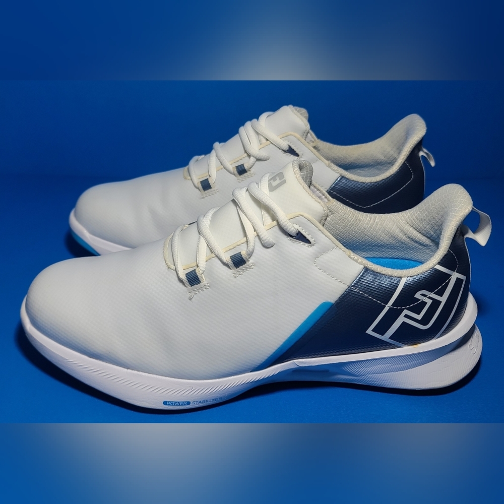 FootJoy Fuel Men's Spikeless Golf Shoes FJ White Blue WaterProof Size 9.5 US